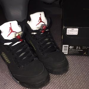 Air Jordan black metallics